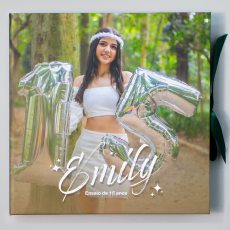 Álbum Grife da Foto
Elegância que guarda suas melhores memórias com sofisticação e qualidade.
✔ Capa sofisticada e design exclusivo
✔ Perfeito para ter uma recordação de geração em geração